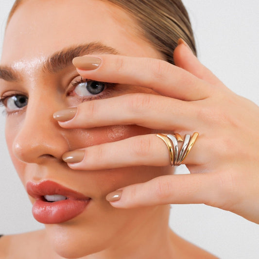Ring Flow Adjustable with Mixed Gold and Silver Finish