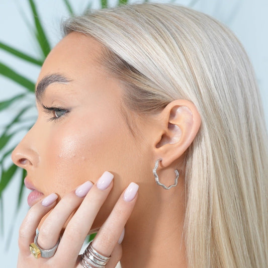Earring Wavy Texture Hoop - Silver