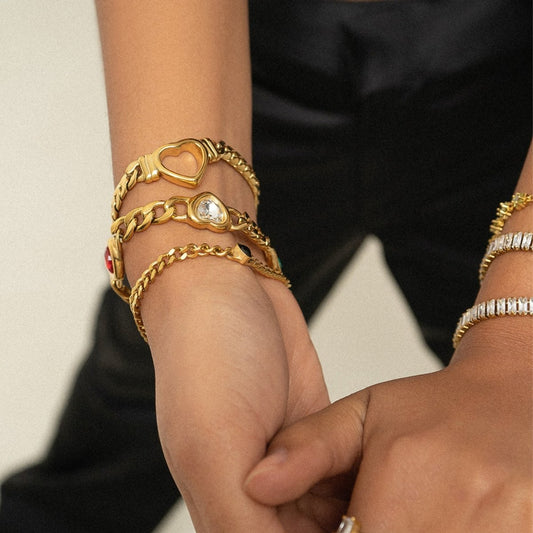 Heart Minimalist Bracelet - Silver
