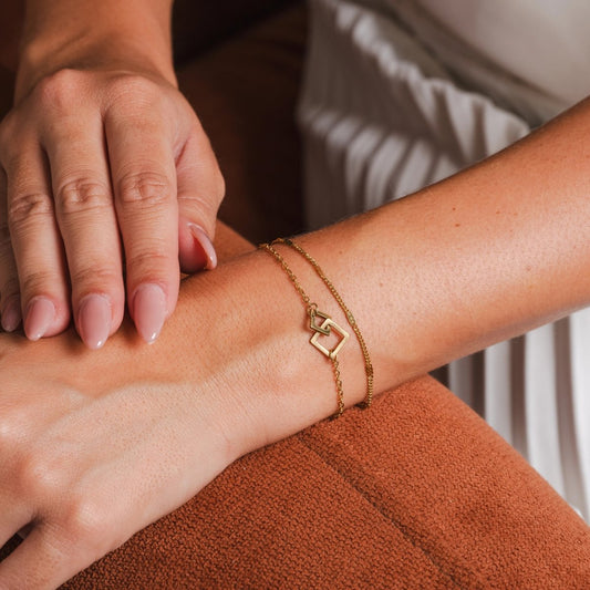 Link Pendant Square Bracelet 18K Gold Plated