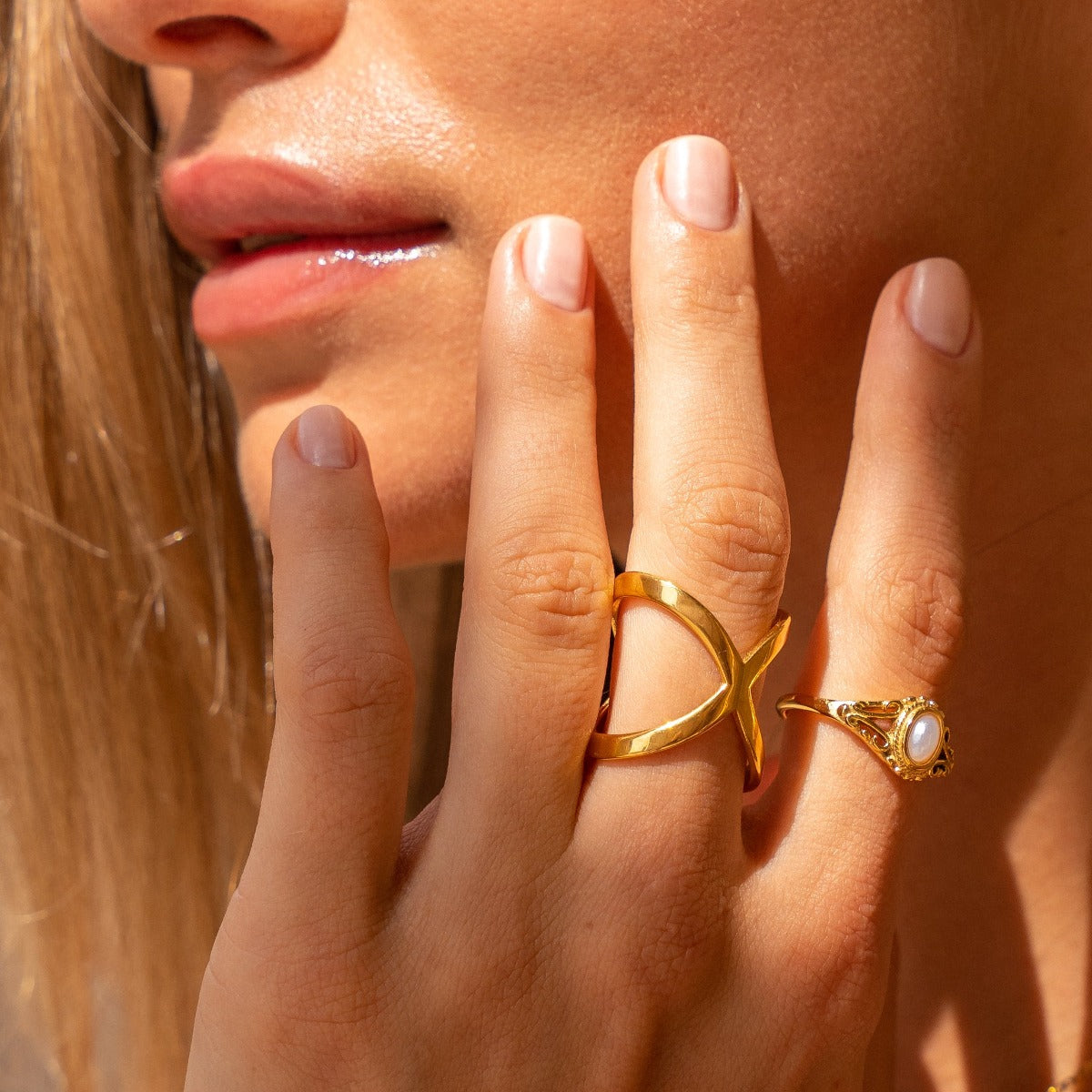Ring in X-shape 18K Gold Plated