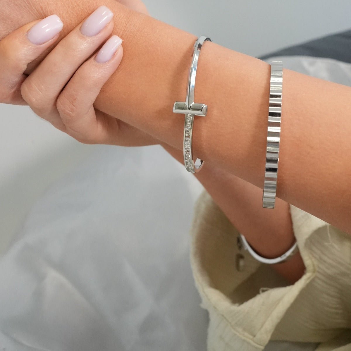 T-Bar Elegance Bracelet - Silver