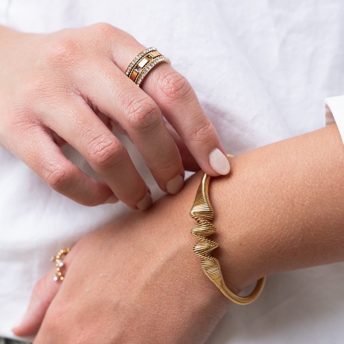 Wave Bracelet 18K Gold Plated