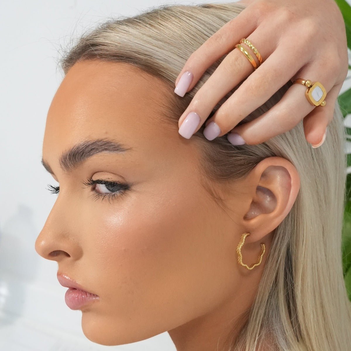 Earring Wavy Texture Hoop 18K Gold Plated
