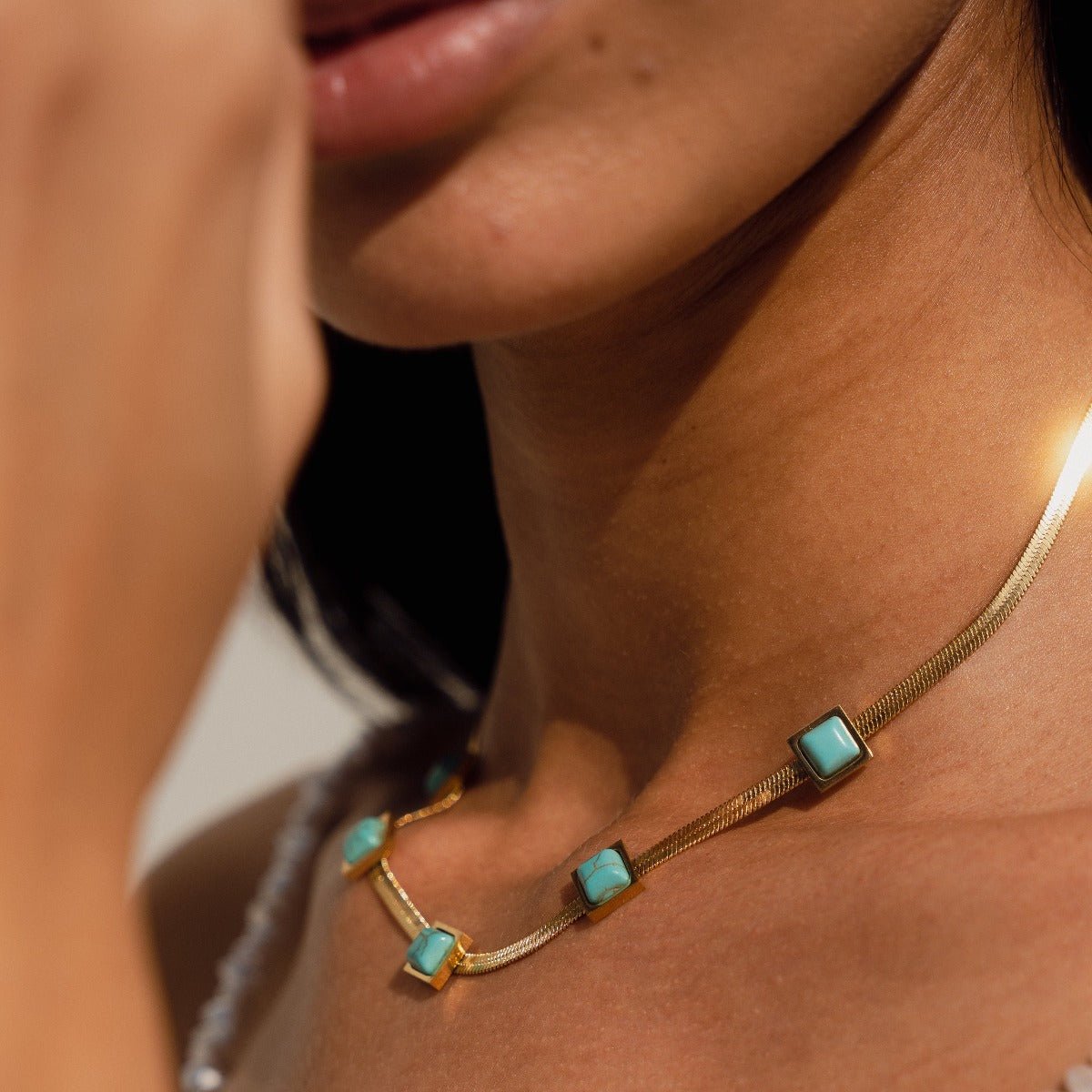 Necklace Mesh Aqua Stone 18K Gold Plated